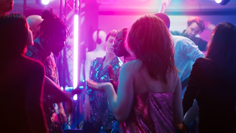 Why People Are Choosing Jazz Lounges Over Loud Clubs