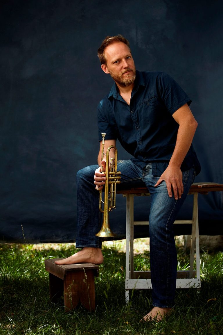 Why Jazz Musicians Thrive in Small Clubs
